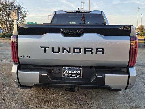 2022 Toyota Tundra Hybrid Platinum