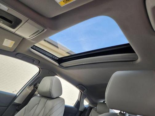 2024 Acura Integra Base