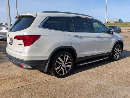 2017 Honda Pilot Touring