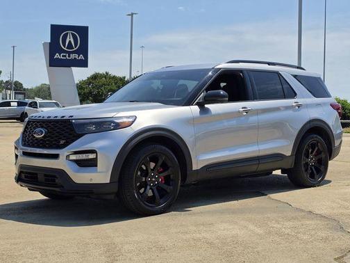 Silver Metallic 2020 Ford Explorer ST