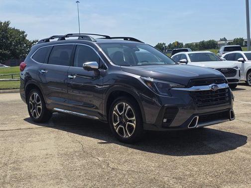 Magnetite Gray Metallic 2023 Subaru Ascent Touring 7-Passenger