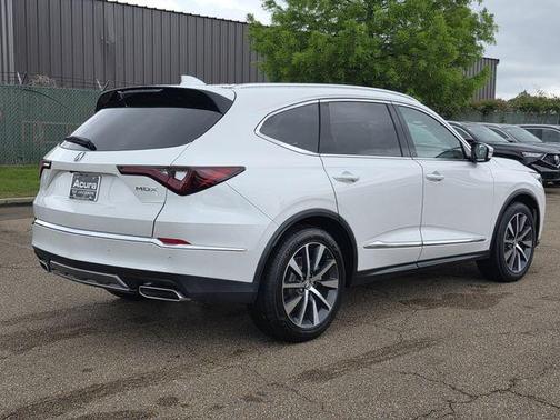 Platinum White Pearl 2026 Acura MDX Technology Package
