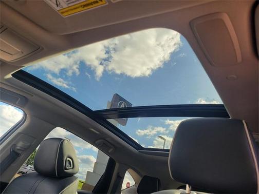 2025 Acura RDX Advance Package