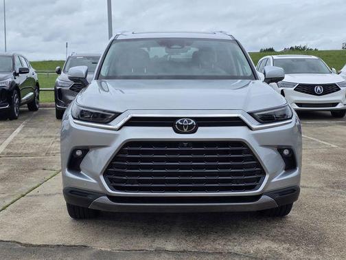 Celestial Silver Metallic 2024 Toyota Grand Highlander