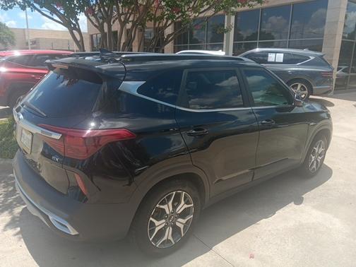 2021 Kia Seltos EX