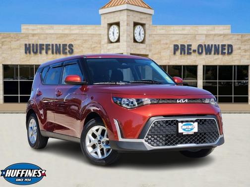2025 Kia Soul LX TECHNOLOGY