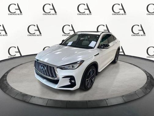 2025 INFINITI QX55 LUXE