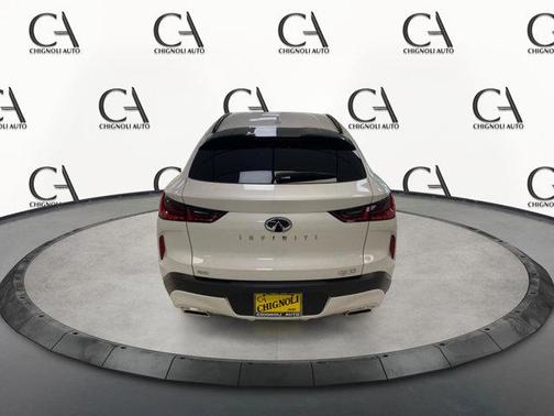 2025 INFINITI QX55 LUXE