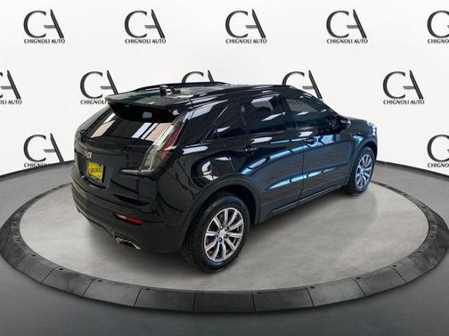 2023 Cadillac XT4 Sport