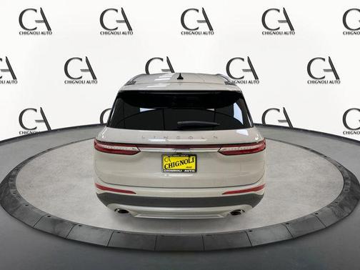 2022 Lincoln Corsair Standard