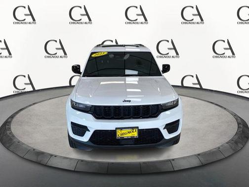 2023 Jeep Grand Cherokee Altitude