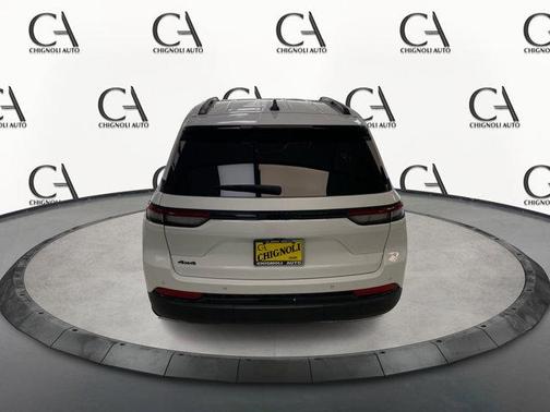 2023 Jeep Grand Cherokee Altitude