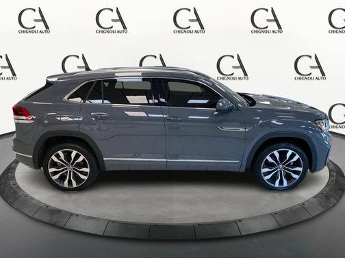 2023 Volkswagen Atlas Cross Sport 3.6L V6 SEL Premium R-Line