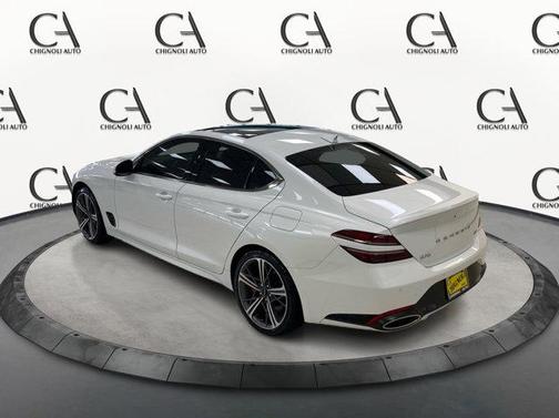 2024 Genesis G70 2.5T