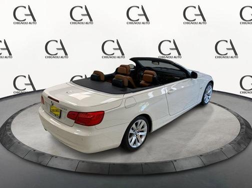 2011 BMW 328 i