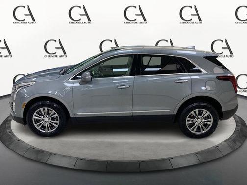 2023 Cadillac XT5 Premium Luxury