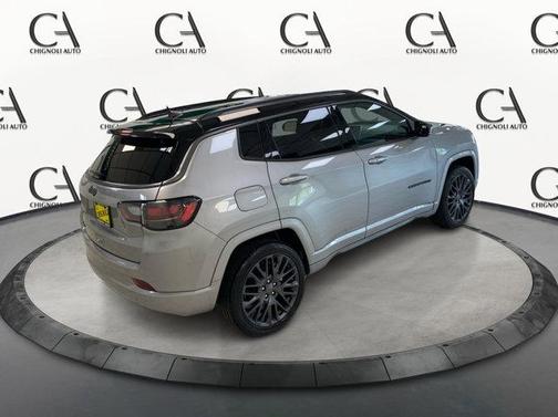 2022 Jeep Compass Altitude