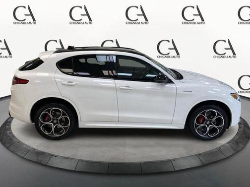 2023 Alfa Romeo Stelvio Veloce