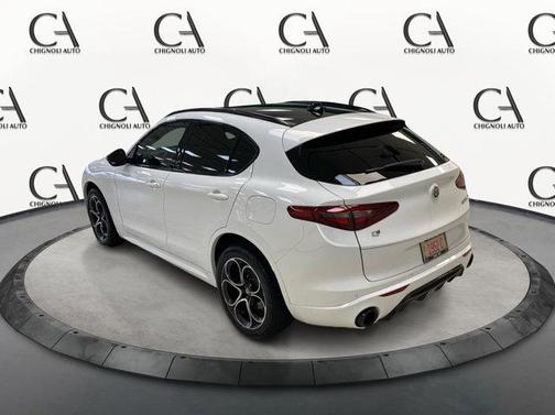 2023 Alfa Romeo Stelvio Veloce