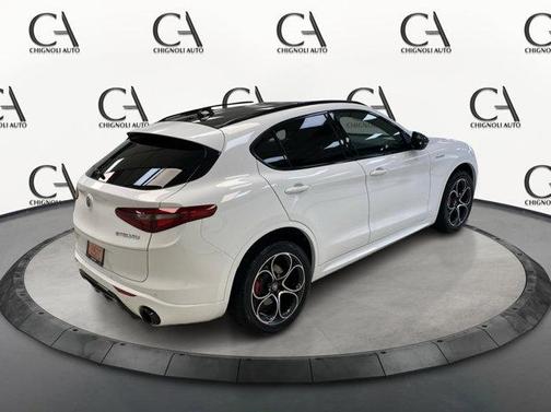 2023 Alfa Romeo Stelvio Veloce