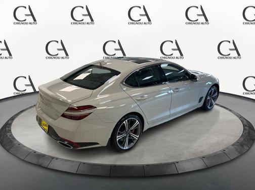 2024 Genesis G70 2.5T