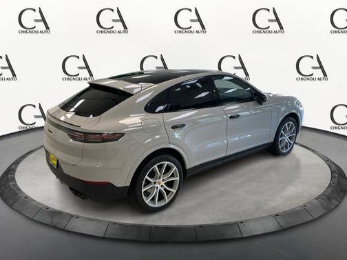 2022 Porsche Cayenne