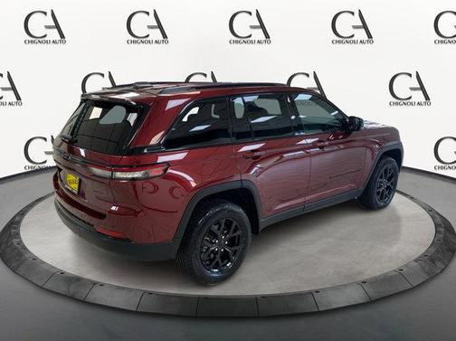 2024 Jeep Grand Cherokee Laredo