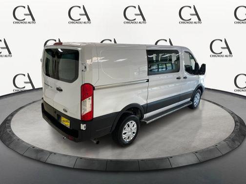 2023 Ford Transit-250