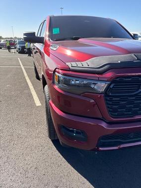 Delmonico Red Pearlcoat 2025 RAM 1500 Tradesman