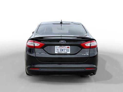 2015 Ford Fusion Hybrid SE