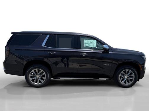 Dark Ash Metallic 2025 Chevrolet Tahoe Premier