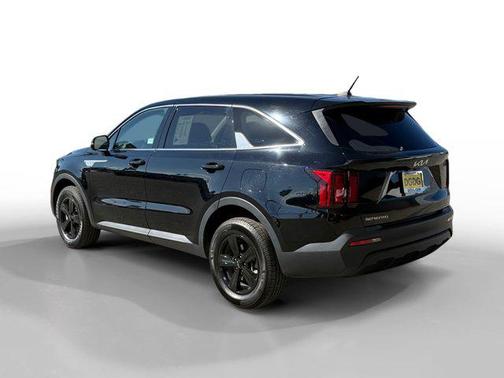 2023 Kia Sorento LX