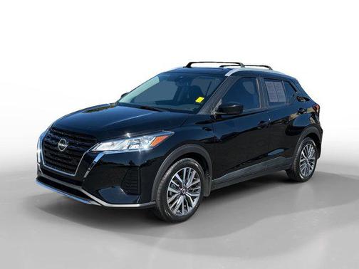 2022 Nissan Kicks SV