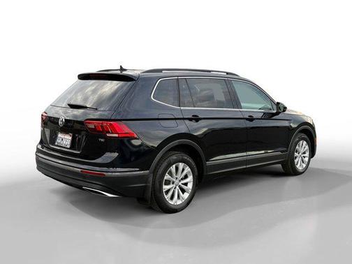 2018 Volkswagen Tiguan 2.0T SE