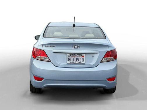 2012 Hyundai Accent GLS