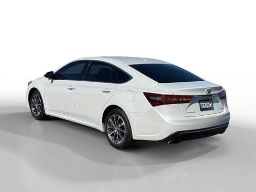 2018 Toyota Avalon XLE Plus