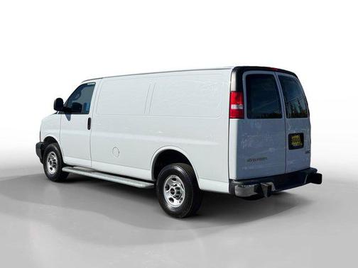 2023 GMC Savana 2500 Work Van