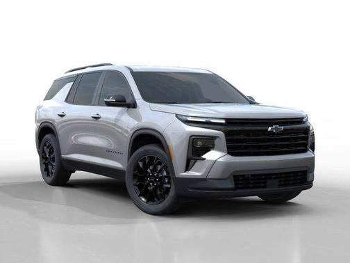 Sterling Gray Metallic 2026 Chevrolet Traverse LT