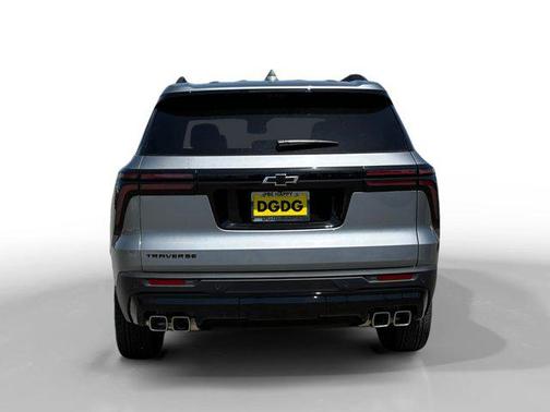 Sterling Gray Metallic 2026 Chevrolet Traverse LT
