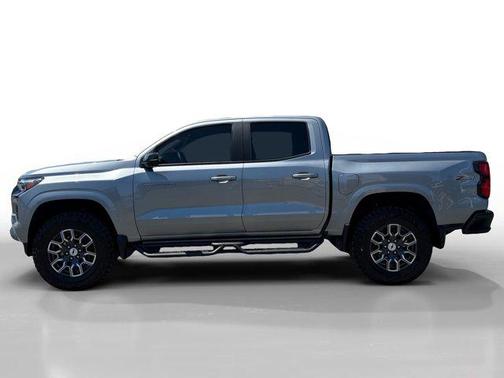 Sterling Gray Metallic 2024 Chevrolet Colorado Z71