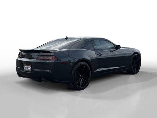2015 Chevrolet Camaro 2LT
