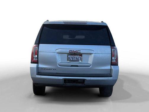 2018 GMC Yukon XL SLT