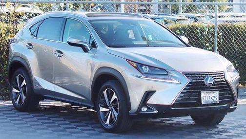Photo 2 of 36 of 2021 Lexus NX 300h 300H