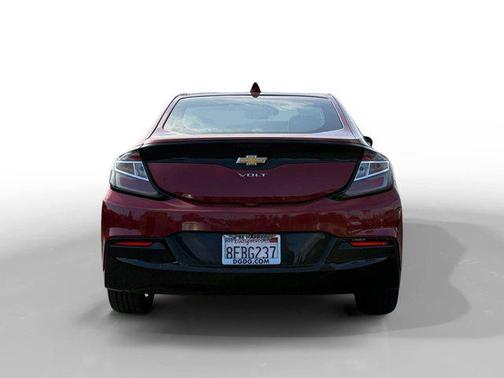 2018 Chevrolet Volt LT