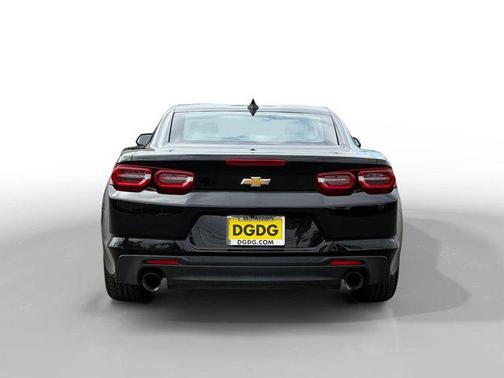 2022 Chevrolet Camaro 1LT