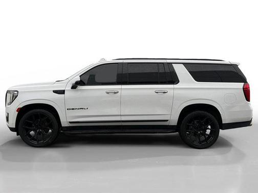 Summit White 2021 GMC Yukon XL Denali