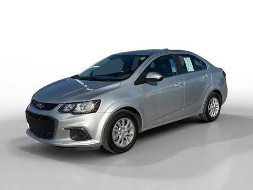 2017 Chevrolet Sonic LT