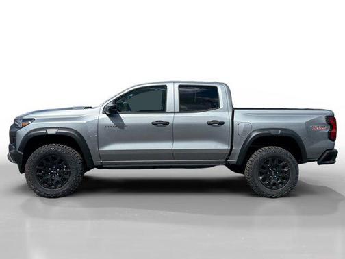 Sterling Gray Metallic 2026 Chevrolet Colorado Trail Boss