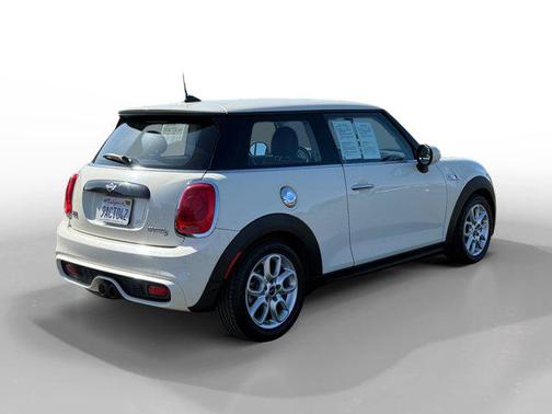 2016 MINI Hardtop Cooper S