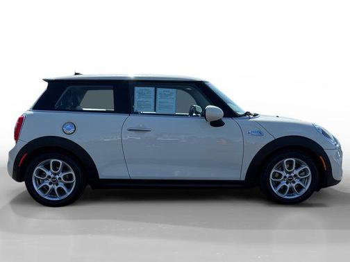 2016 MINI Hardtop Cooper S